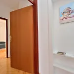 L.p.m. Apartman